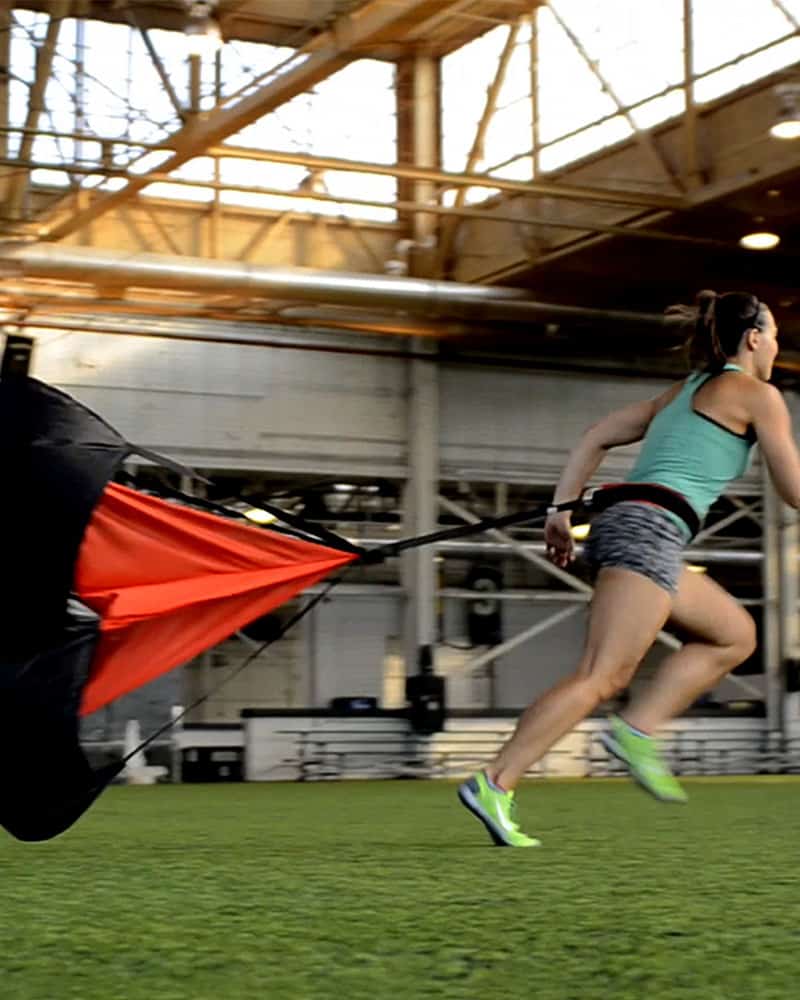 COREFX Resistance Parachute girl running